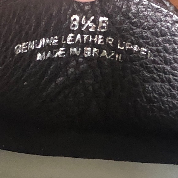 Women’s black leather Talbot’s loafers - Picture 3 of 5